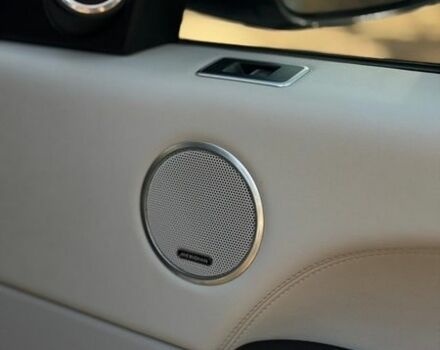 Белый Ленд Ровер Рендж Ровер, объемом двигателя 2.99 л и пробегом 208 тыс. км за 49999 $, фото 18 на Automoto.ua