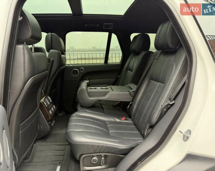 Білий Ленд Ровер Рендж Ровер, об'ємом двигуна 2.99 л та пробігом 165 тис. км за 34999 $, фото 52 на Automoto.ua