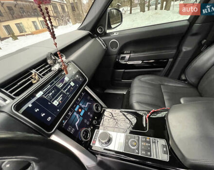 Білий Ленд Ровер Рендж Ровер, об'ємом двигуна 3 л та пробігом 199 тис. км за 35999 $, фото 83 на Automoto.ua