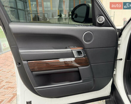 Білий Ленд Ровер Рендж Ровер, об'ємом двигуна 2.99 л та пробігом 165 тис. км за 34999 $, фото 26 на Automoto.ua