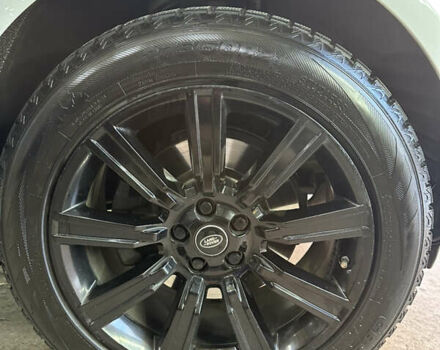 Белый Ленд Ровер Рендж Ровер, объемом двигателя 2.99 л и пробегом 205 тыс. км за 39950 $, фото 17 на Automoto.ua