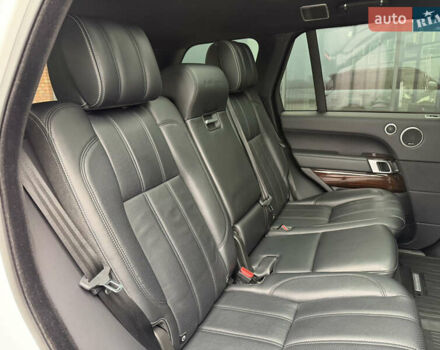 Білий Ленд Ровер Рендж Ровер, об'ємом двигуна 2.99 л та пробігом 165 тис. км за 34999 $, фото 72 на Automoto.ua