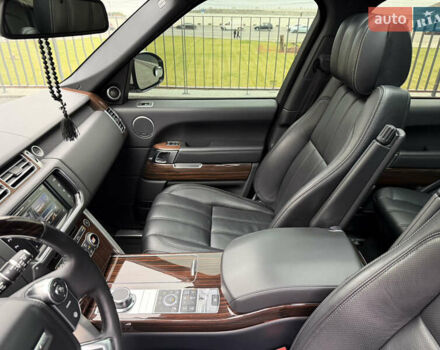 Білий Ленд Ровер Рендж Ровер, об'ємом двигуна 2.99 л та пробігом 165 тис. км за 34999 $, фото 35 на Automoto.ua