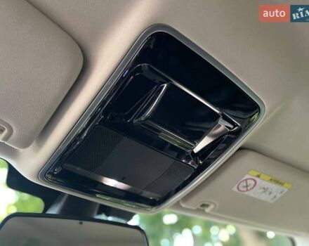 Белый Ленд Ровер Рендж Ровер, объемом двигателя 3 л и пробегом 322 тыс. км за 26000 $, фото 17 на Automoto.ua