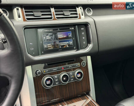 Білий Ленд Ровер Рендж Ровер, об'ємом двигуна 2.99 л та пробігом 165 тис. км за 34999 $, фото 39 на Automoto.ua