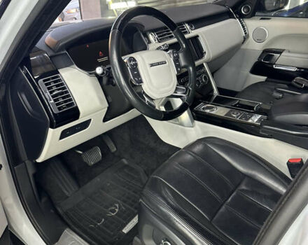 Белый Ленд Ровер Рендж Ровер, объемом двигателя 2.99 л и пробегом 205 тыс. км за 39950 $, фото 19 на Automoto.ua