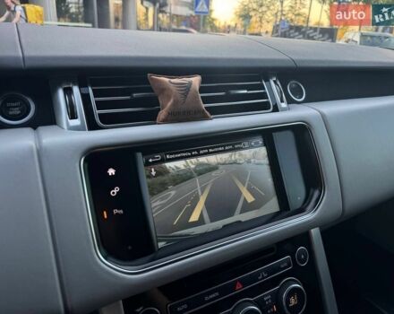 Білий Ленд Ровер Рендж Ровер, об'ємом двигуна 3 л та пробігом 214 тис. км за 35990 $, фото 20 на Automoto.ua