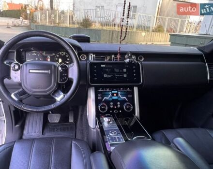 Білий Ленд Ровер Рендж Ровер, об'ємом двигуна 3 л та пробігом 199 тис. км за 35700 $, фото 51 на Automoto.ua