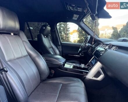 Білий Ленд Ровер Рендж Ровер, об'ємом двигуна 3 л та пробігом 199 тис. км за 35700 $, фото 54 на Automoto.ua