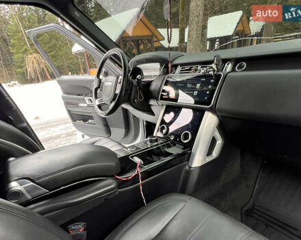 Білий Ленд Ровер Рендж Ровер, об'ємом двигуна 3 л та пробігом 199 тис. км за 35999 $, фото 95 на Automoto.ua