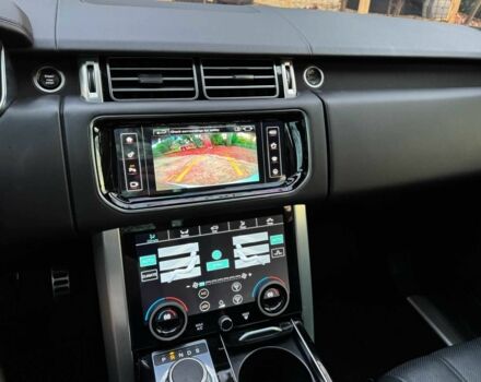 Білий Ленд Ровер Рендж Ровер, об'ємом двигуна 3 л та пробігом 133 тис. км за 35000 $, фото 14 на Automoto.ua