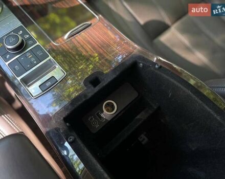 Белый Ленд Ровер Рендж Ровер, объемом двигателя 3 л и пробегом 322 тыс. км за 26000 $, фото 16 на Automoto.ua