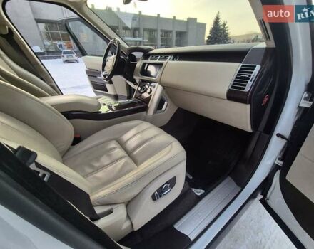 Білий Ленд Ровер Рендж Ровер, об'ємом двигуна 2.99 л та пробігом 221 тис. км за 39000 $, фото 22 на Automoto.ua