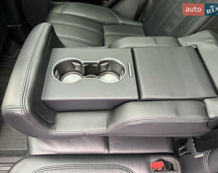 Білий Ленд Ровер Рендж Ровер, об'ємом двигуна 2.99 л та пробігом 165 тис. км за 34999 $, фото 58 на Automoto.ua