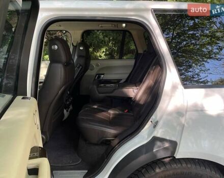 Белый Ленд Ровер Рендж Ровер, объемом двигателя 3 л и пробегом 322 тыс. км за 26000 $, фото 19 на Automoto.ua