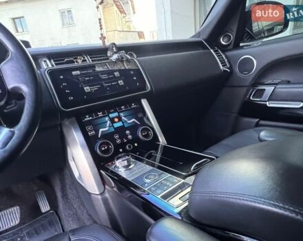 Білий Ленд Ровер Рендж Ровер, об'ємом двигуна 3 л та пробігом 199 тис. км за 35700 $, фото 45 на Automoto.ua