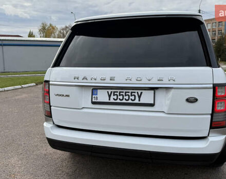 Білий Ленд Ровер Рендж Ровер, об'ємом двигуна 2.99 л та пробігом 219 тис. км за 32500 $, фото 15 на Automoto.ua