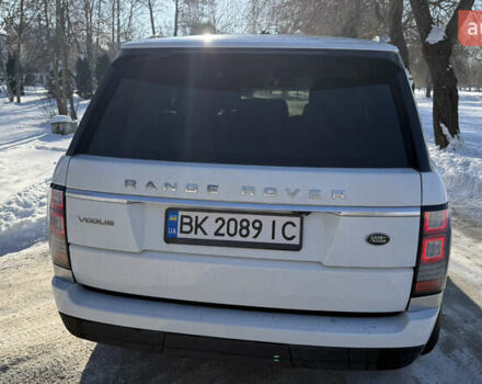 Белый Ленд Ровер Рендж Ровер, объемом двигателя 2.99 л и пробегом 220 тыс. км за 28500 $, фото 2 на Automoto.ua