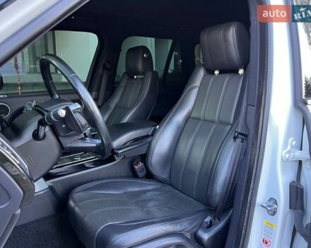 Білий Ленд Ровер Рендж Ровер, об'ємом двигуна 3 л та пробігом 199 тис. км за 35700 $, фото 74 на Automoto.ua