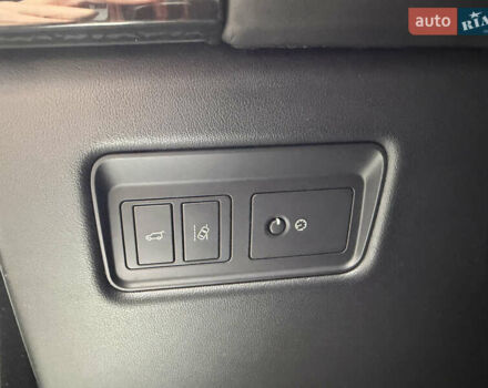 Білий Ленд Ровер Рендж Ровер, об'ємом двигуна 2.99 л та пробігом 165 тис. км за 34999 $, фото 41 на Automoto.ua