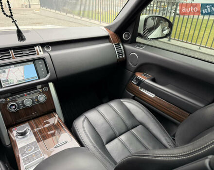 Білий Ленд Ровер Рендж Ровер, об'ємом двигуна 2.99 л та пробігом 165 тис. км за 34999 $, фото 77 на Automoto.ua