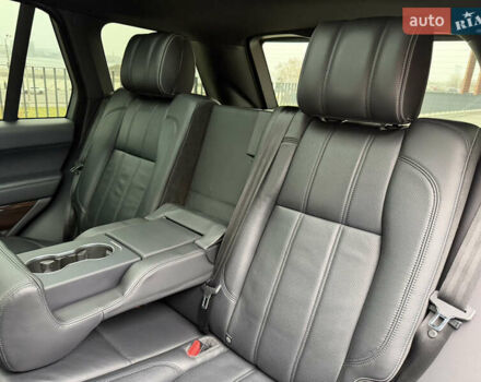Білий Ленд Ровер Рендж Ровер, об'ємом двигуна 2.99 л та пробігом 165 тис. км за 34999 $, фото 57 на Automoto.ua