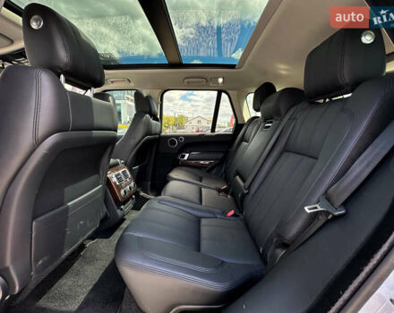 Белый Ленд Ровер Рендж Ровер, объемом двигателя 3 л и пробегом 147 тыс. км за 36000 $, фото 21 на Automoto.ua