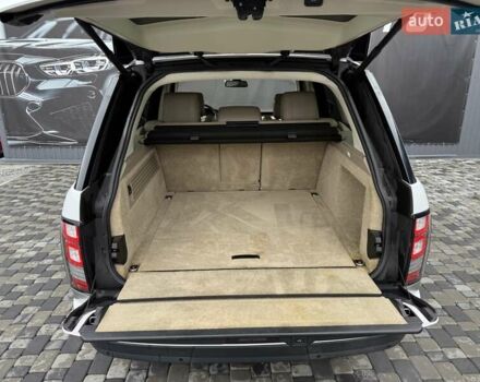 Белый Ленд Ровер Рендж Ровер, объемом двигателя 3 л и пробегом 173 тыс. км за 28400 $, фото 28 на Automoto.ua