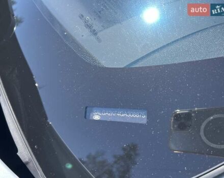 Белый Ленд Ровер Рендж Ровер, объемом двигателя 2.99 л и пробегом 176 тыс. км за 40300 $, фото 9 на Automoto.ua