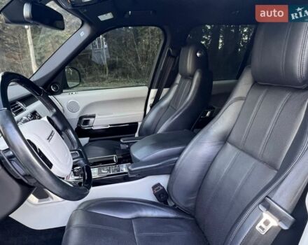 Білий Ленд Ровер Рендж Ровер, об'ємом двигуна 3 л та пробігом 120 тис. км за 34999 $, фото 58 на Automoto.ua