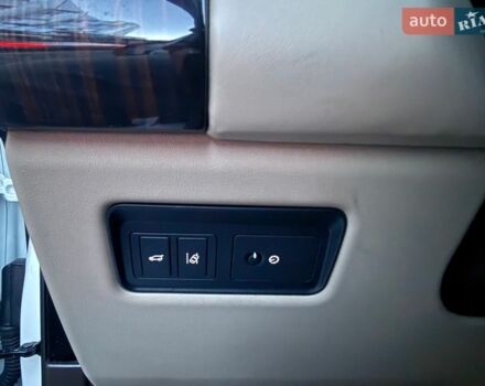 Белый Ленд Ровер Рендж Ровер, объемом двигателя 2.99 л и пробегом 161 тыс. км за 33800 $, фото 104 на Automoto.ua