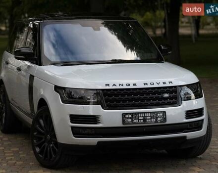 Білий Ленд Ровер Рендж Ровер, об'ємом двигуна 2.99 л та пробігом 180 тис. км за 39850 $, фото 2 на Automoto.ua