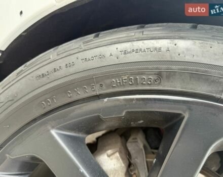 Білий Ленд Ровер Рендж Ровер, об'ємом двигуна 3 л та пробігом 175 тис. км за 33000 $, фото 13 на Automoto.ua