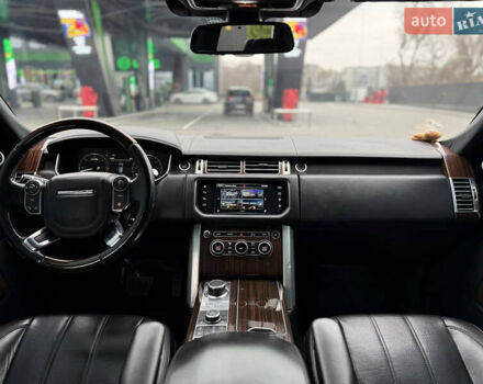 Білий Ленд Ровер Рендж Ровер, об'ємом двигуна 3 л та пробігом 205 тис. км за 38500 $, фото 17 на Automoto.ua