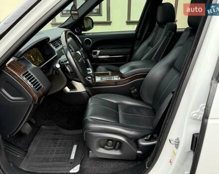 Белый Ленд Ровер Рендж Ровер, объемом двигателя 2.99 л и пробегом 133 тыс. км за 33700 $, фото 20 на Automoto.ua