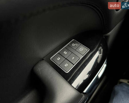 Белый Ленд Ровер Рендж Ровер, объемом двигателя 2.99 л и пробегом 93 тыс. км за 39900 $, фото 23 на Automoto.ua