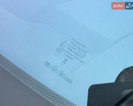 Білий Ленд Ровер Рендж Ровер, об'ємом двигуна 3 л та пробігом 204 тис. км за 35000 $, фото 35 на Automoto.ua