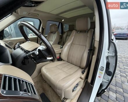 Белый Ленд Ровер Рендж Ровер, объемом двигателя 3 л и пробегом 173 тыс. км за 27500 $, фото 41 на Automoto.ua