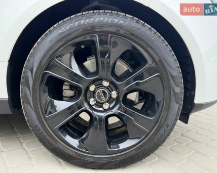 Білий Ленд Ровер Рендж Ровер, об'ємом двигуна 2.99 л та пробігом 134 тис. км за 32500 $, фото 9 на Automoto.ua