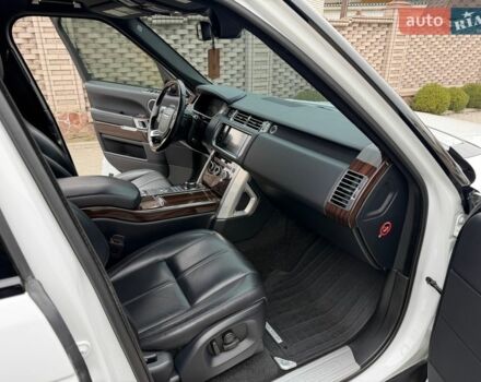 Білий Ленд Ровер Рендж Ровер, об'ємом двигуна 2.99 л та пробігом 134 тис. км за 32500 $, фото 16 на Automoto.ua