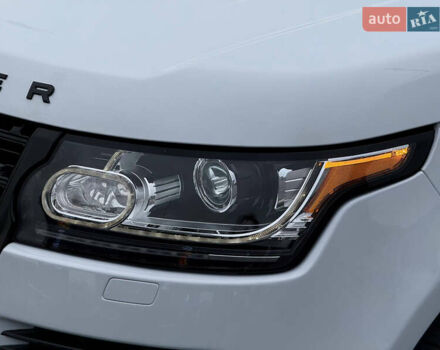 Білий Ленд Ровер Рендж Ровер, об'ємом двигуна 3 л та пробігом 205 тис. км за 38500 $, фото 4 на Automoto.ua