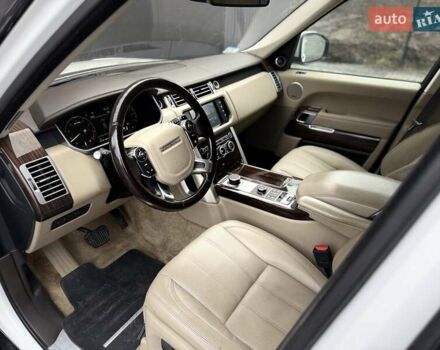 Белый Ленд Ровер Рендж Ровер, объемом двигателя 3 л и пробегом 173 тыс. км за 27900 $, фото 34 на Automoto.ua