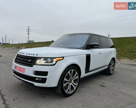 Білий Ленд Ровер Рендж Ровер, об'ємом двигуна 3 л та пробігом 204 тис. км за 35000 $, фото 10 на Automoto.ua
