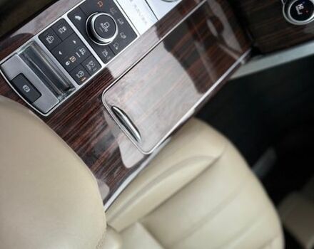 Білий Ленд Ровер Рендж Ровер, об'ємом двигуна 3 л та пробігом 173 тис. км за 27500 $, фото 48 на Automoto.ua