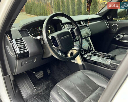 Белый Ленд Ровер Рендж Ровер, объемом двигателя 3 л и пробегом 197 тыс. км за 34999 $, фото 29 на Automoto.ua
