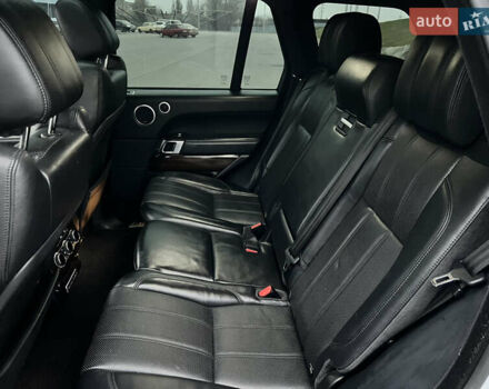 Білий Ленд Ровер Рендж Ровер, об'ємом двигуна 3 л та пробігом 204 тис. км за 35000 $, фото 29 на Automoto.ua