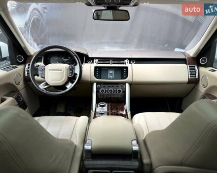 Белый Ленд Ровер Рендж Ровер, объемом двигателя 3 л и пробегом 173 тыс. км за 27900 $, фото 73 на Automoto.ua