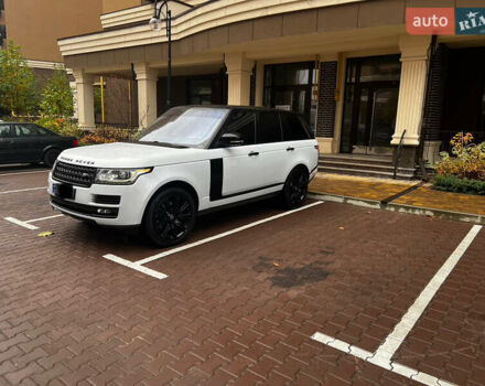 Ленд Ровер Рендж Ровер 2016 у Києві на Automoto.ua Білий Ленд Ровер Рендж Ровер, об'ємом двигуна 2.99 л та пробігом 159 тис. км за 42000 $, фото 4 на Automoto.ua
