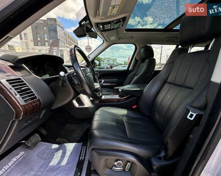 Белый Ленд Ровер Рендж Ровер, объемом двигателя 3 л и пробегом 147 тыс. км за 36000 $, фото 11 на Automoto.ua