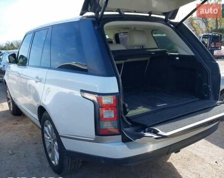 Белый Ленд Ровер Рендж Ровер, объемом двигателя 3 л и пробегом 191 тыс. км за 17750 $, фото 2 на Automoto.ua